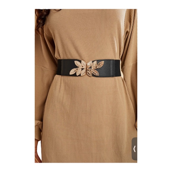 CUPSHE Gold-Tone Laurel Belt NWT - Picture 4 of 5